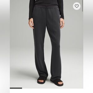 Lululemon softstreme pant